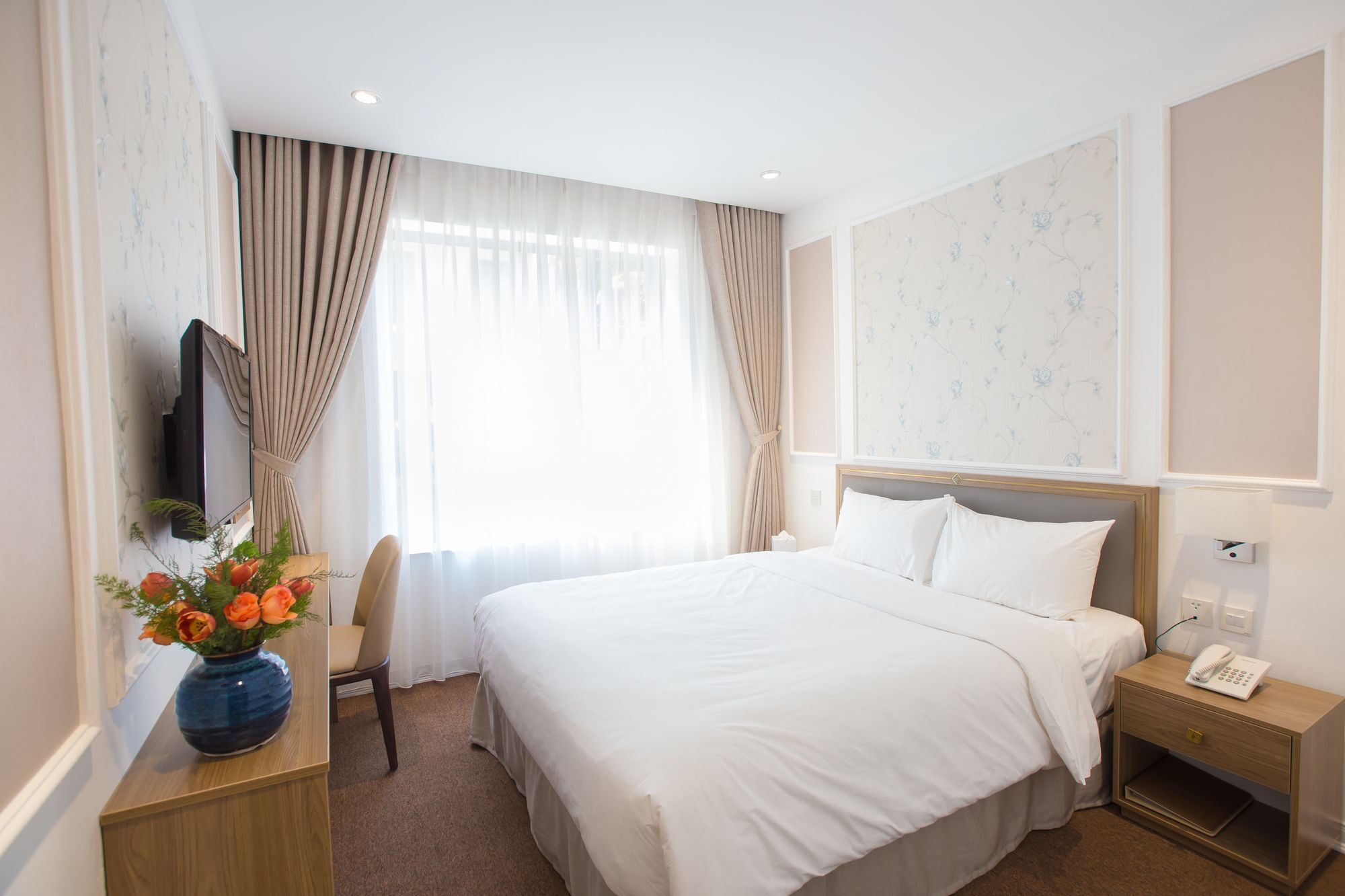 Hotel Vy House