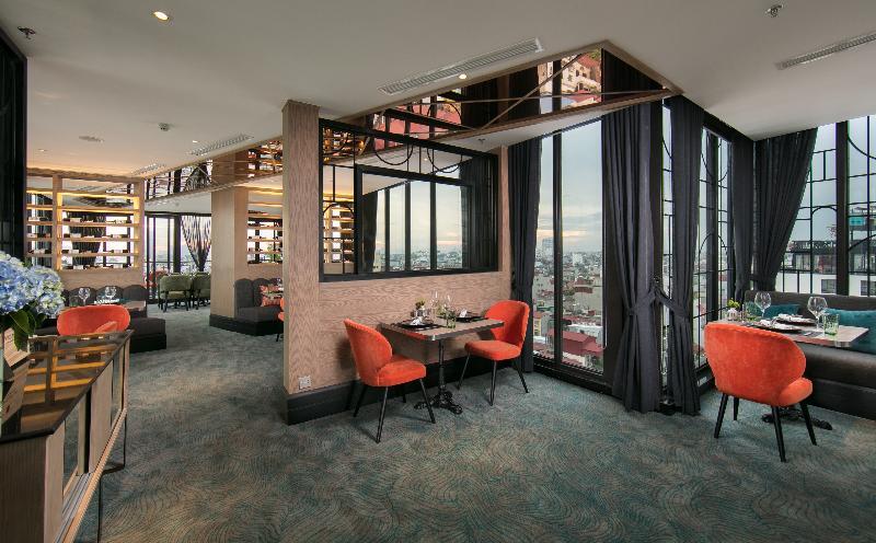 Aurora Premium - A Lifestyle Hotel 4*
