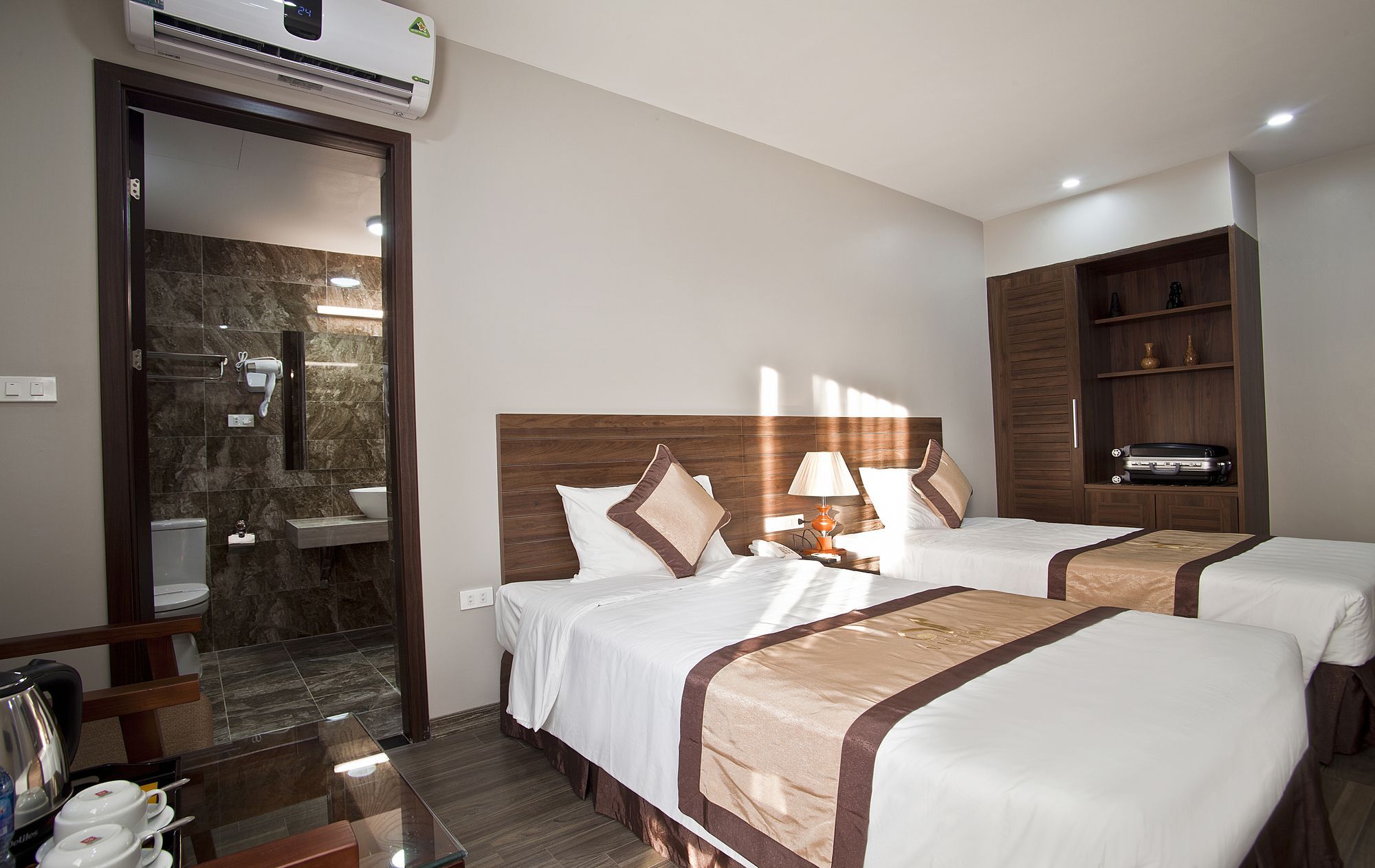 Hotel Victor Hanoi