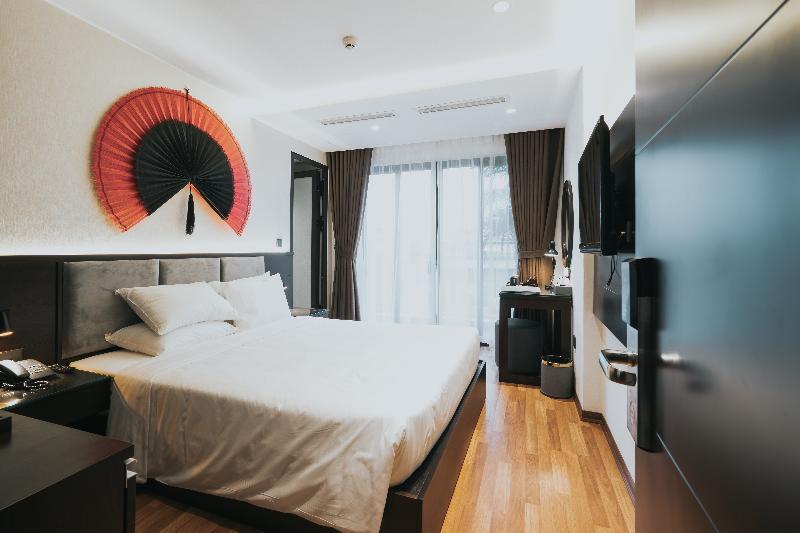 Fiesta & Hotel Hanoi