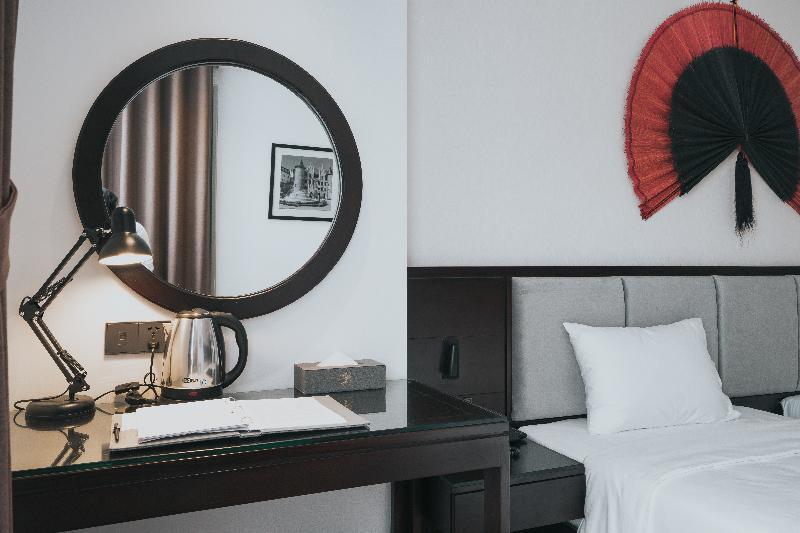 Fiesta & Hotel Hanoi