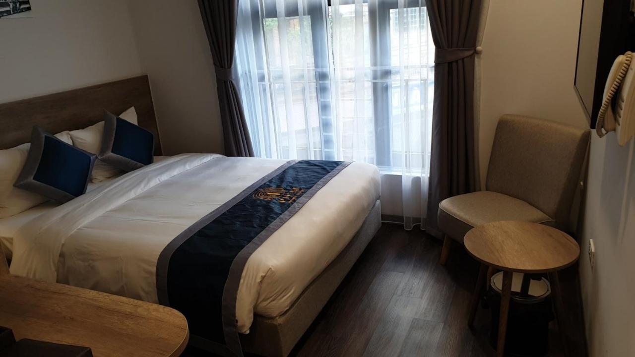 Pium 3* Hanoi