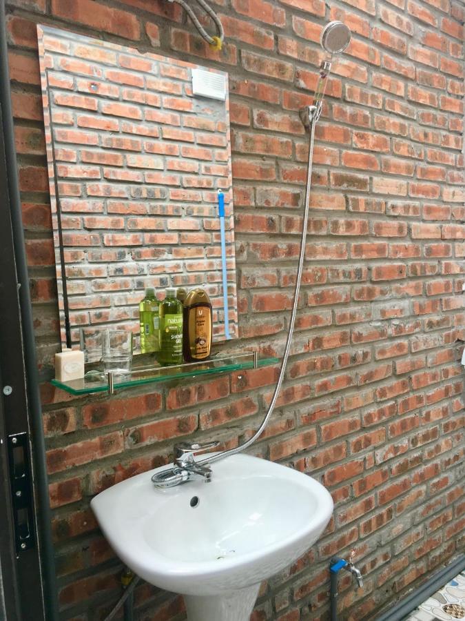 Country house Elephant House - Duong Lam Homestay *