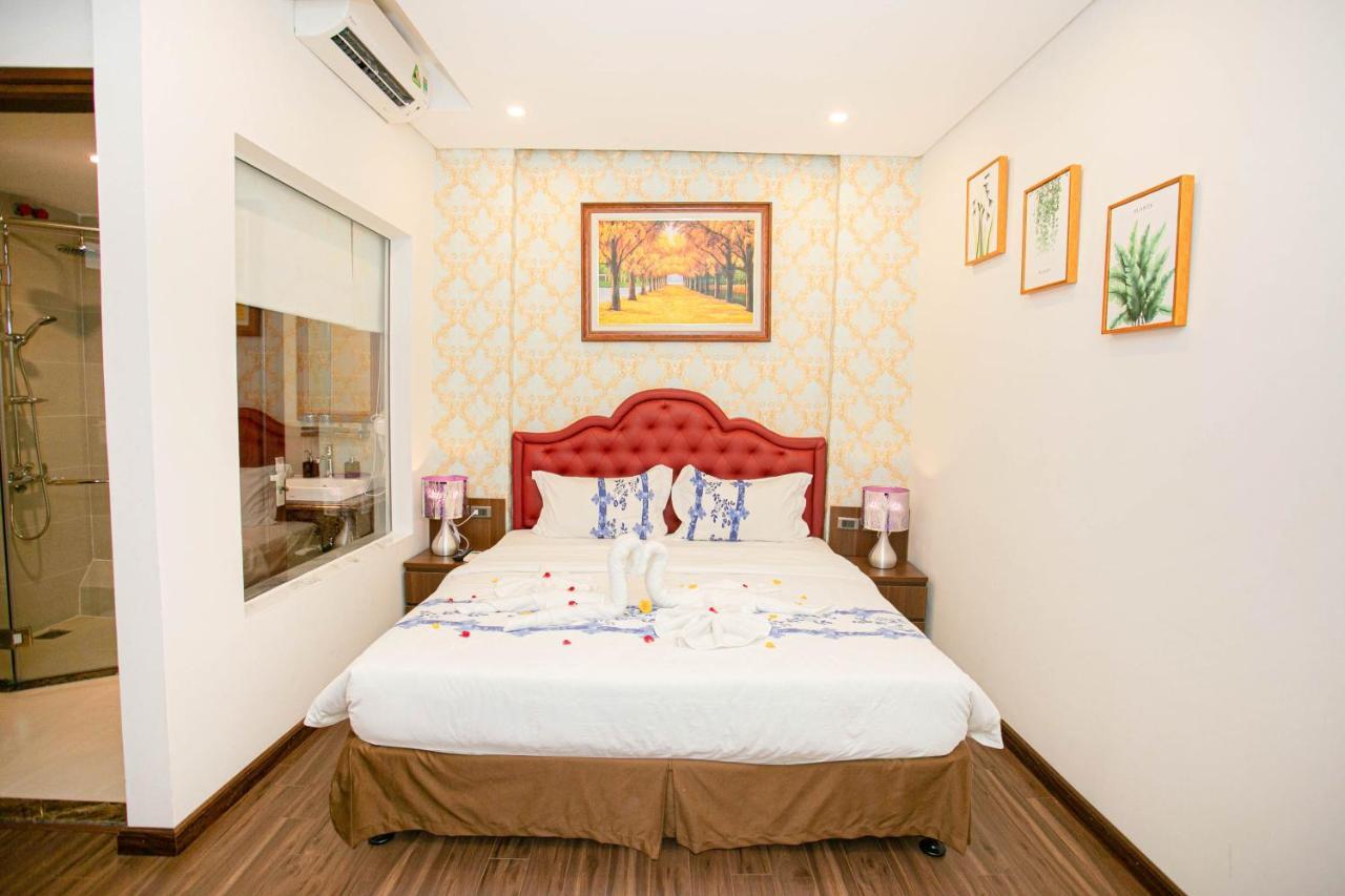 New Century Hotel 3*