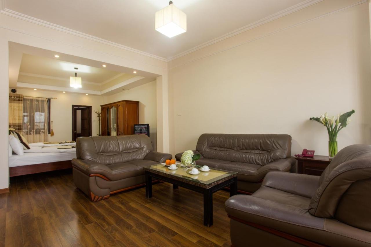 Hotel Camellia Boutique & 3*