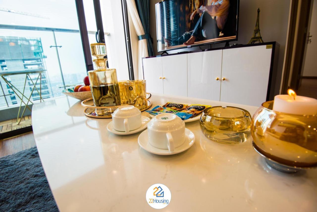 Apartment Luxury Serviced Vinhomes Metropolis Premium