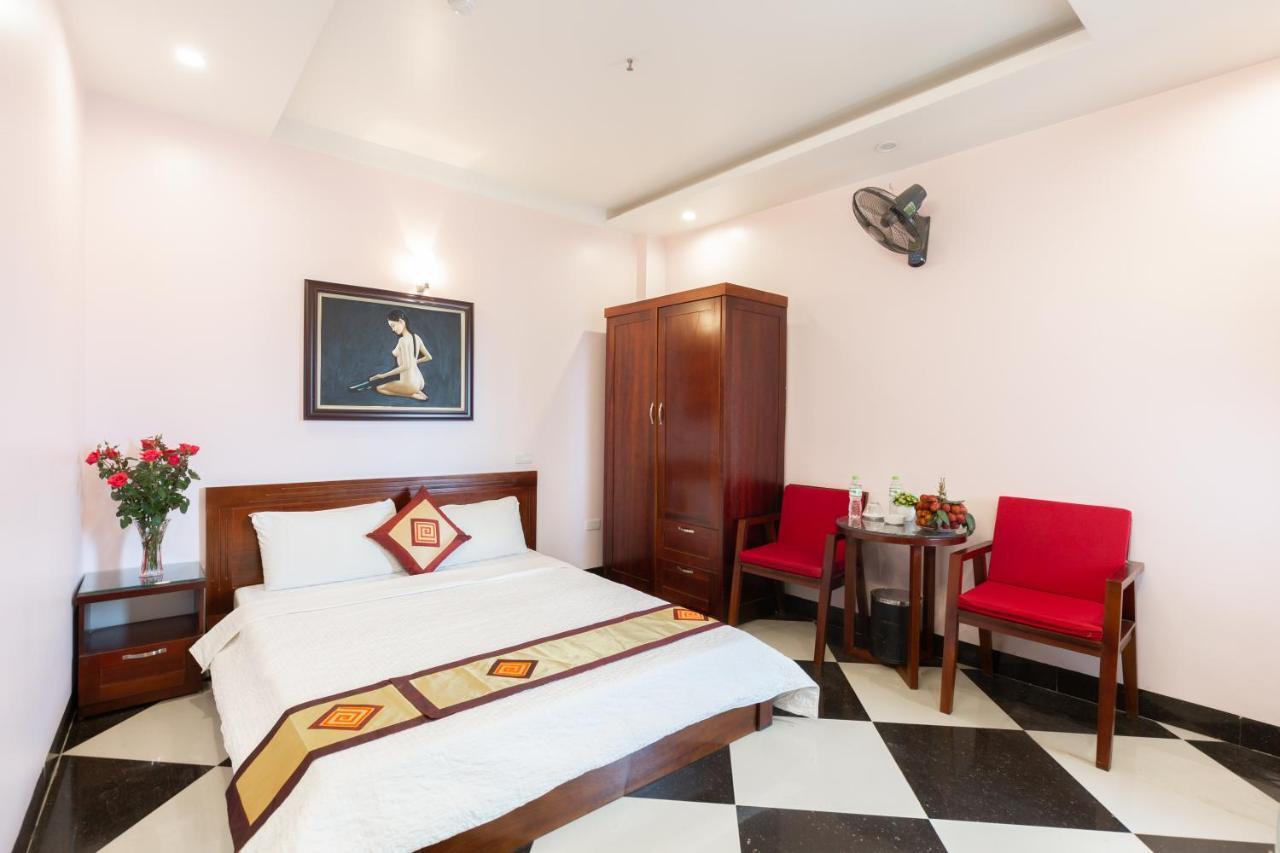 Hotel Titanic 2 Hanoi