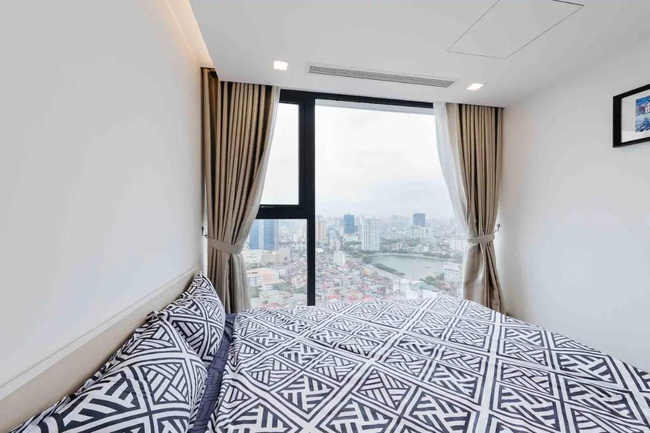 Vinhomes Metropolis By Bay Luxury * Hanoi