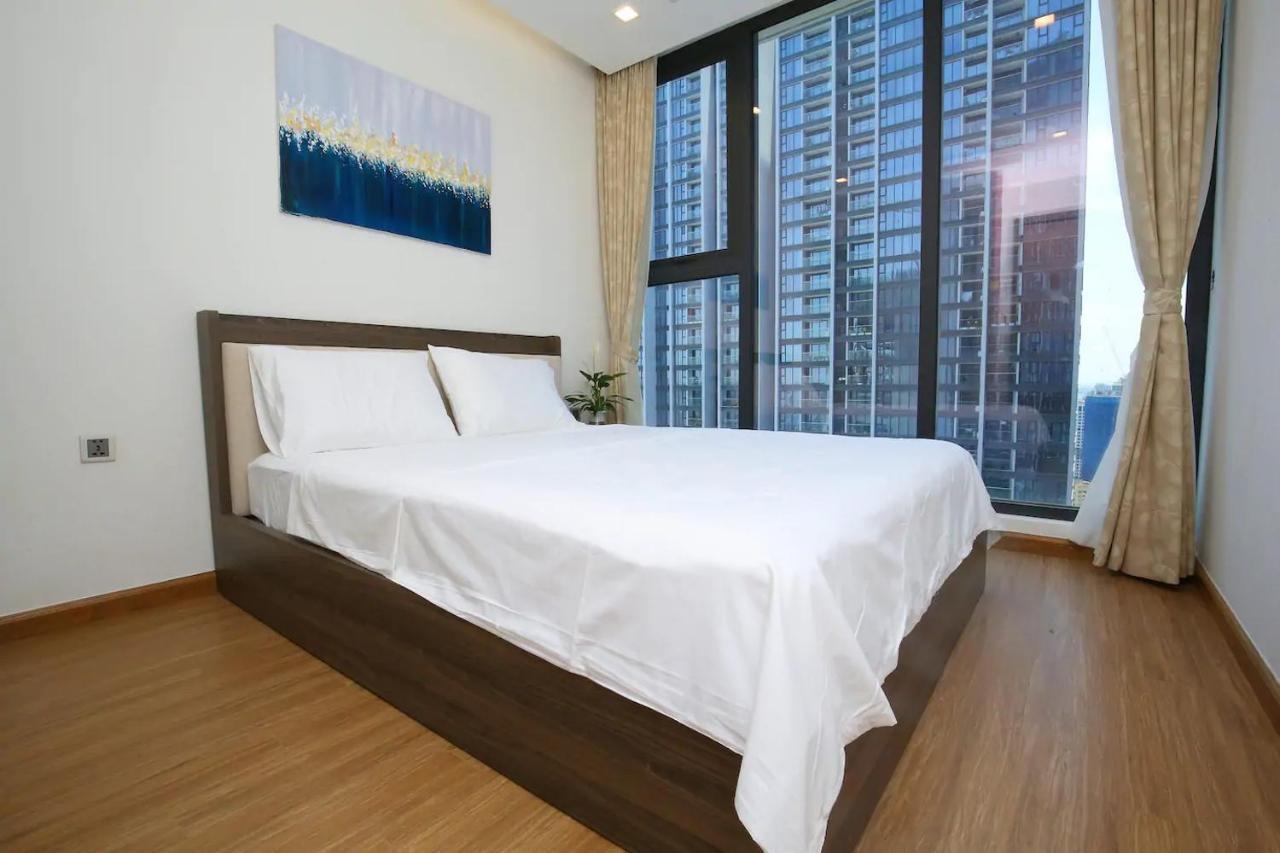Vinhomes Metropolis By Bay Luxury Apartment Hanoi