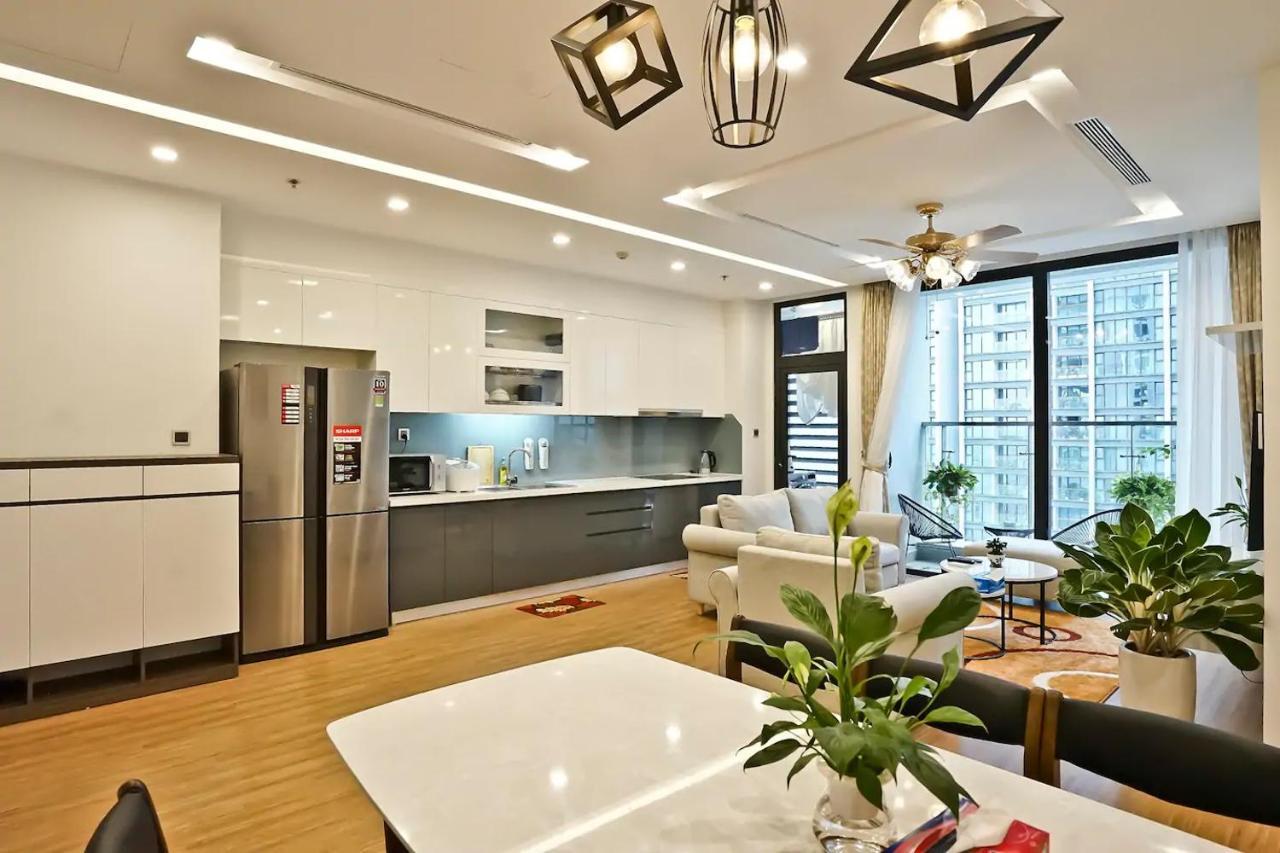 Vinhomes Metropolis By Bay Luxury Apartment *