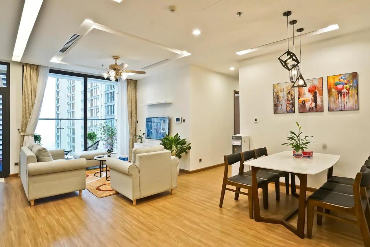 Apartment Vinhomes Metropolis By Bay Luxury