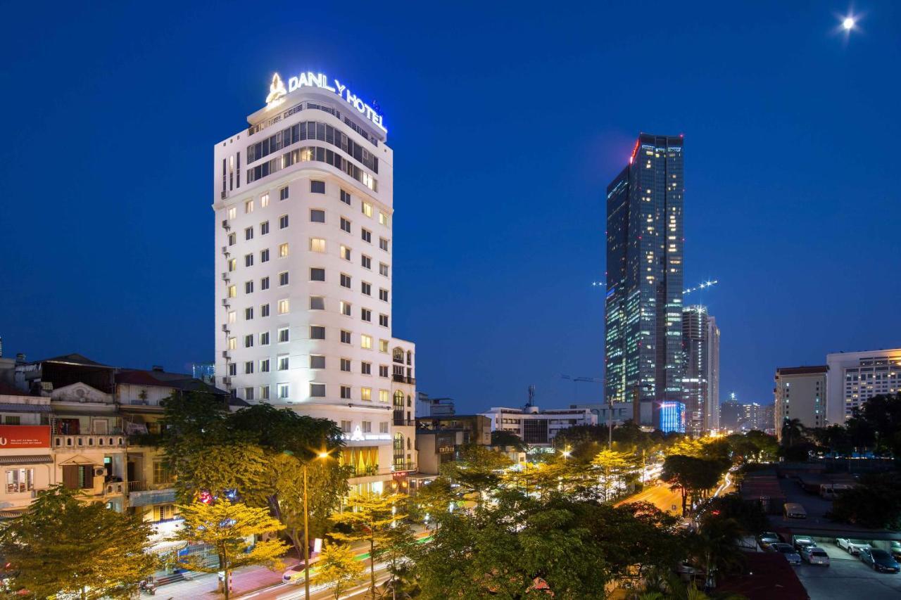 Danly Hotel 3*