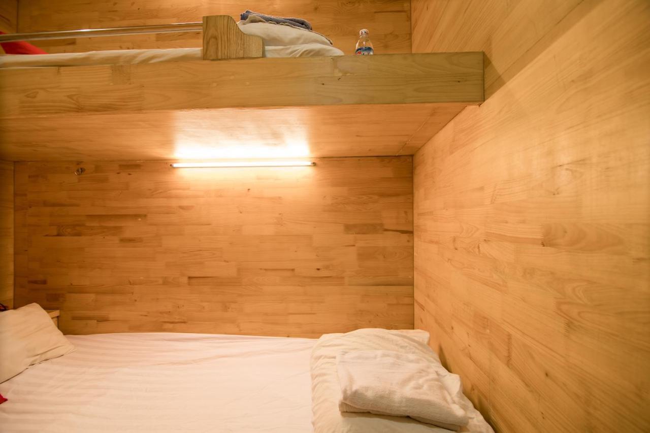 Box Hotel