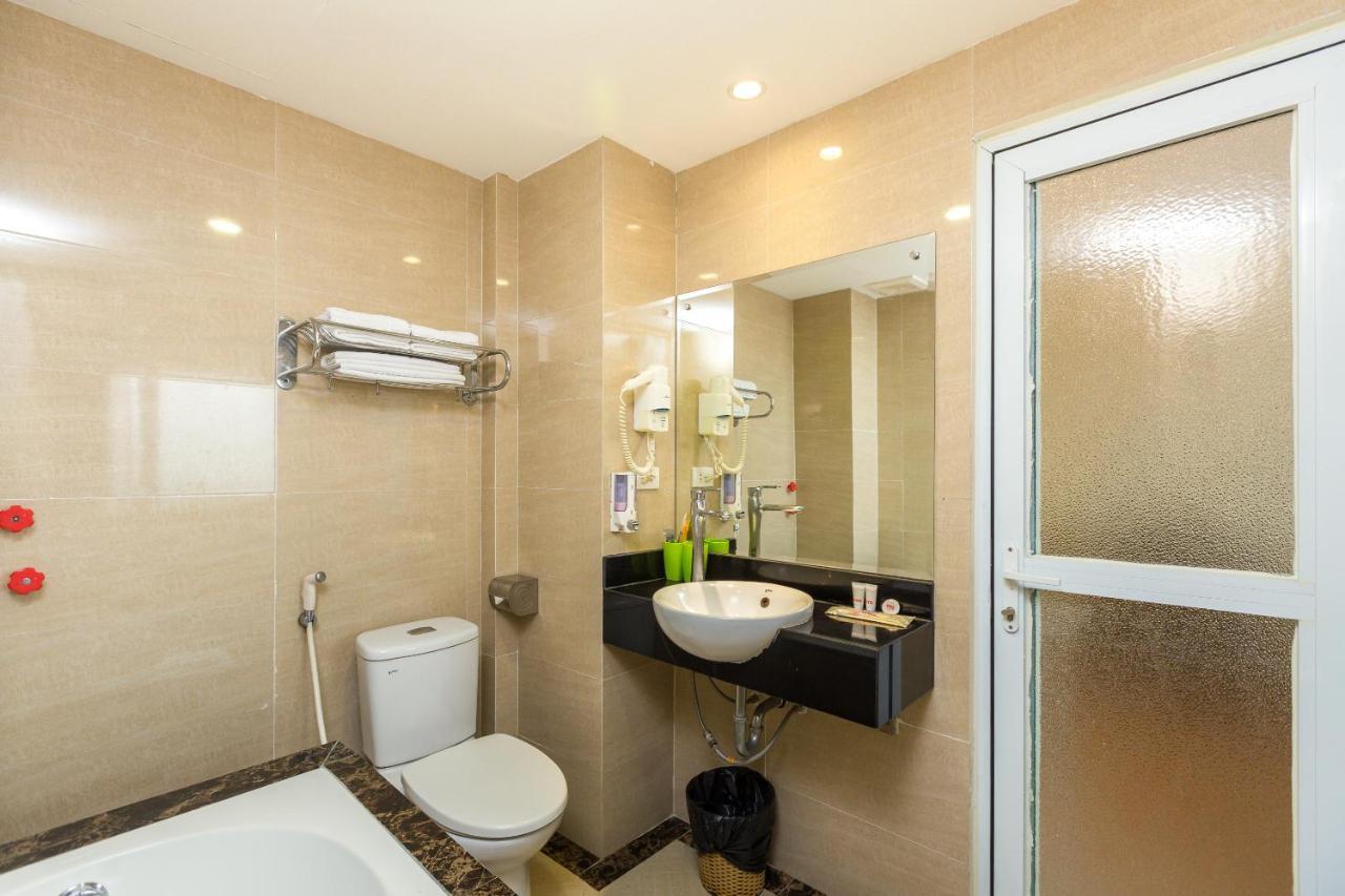 Hoang Gia Hotel 3*