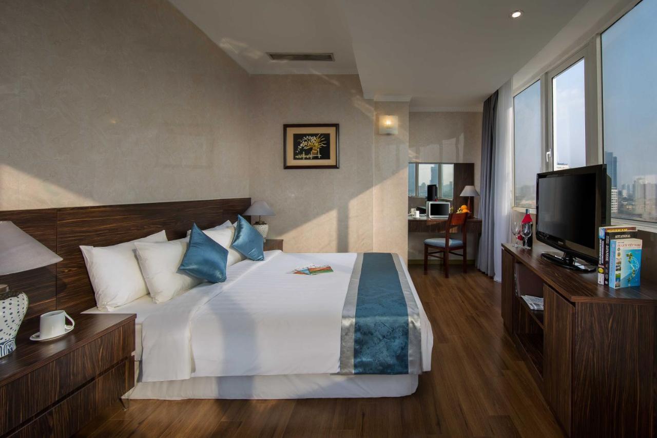 Danly Hotel