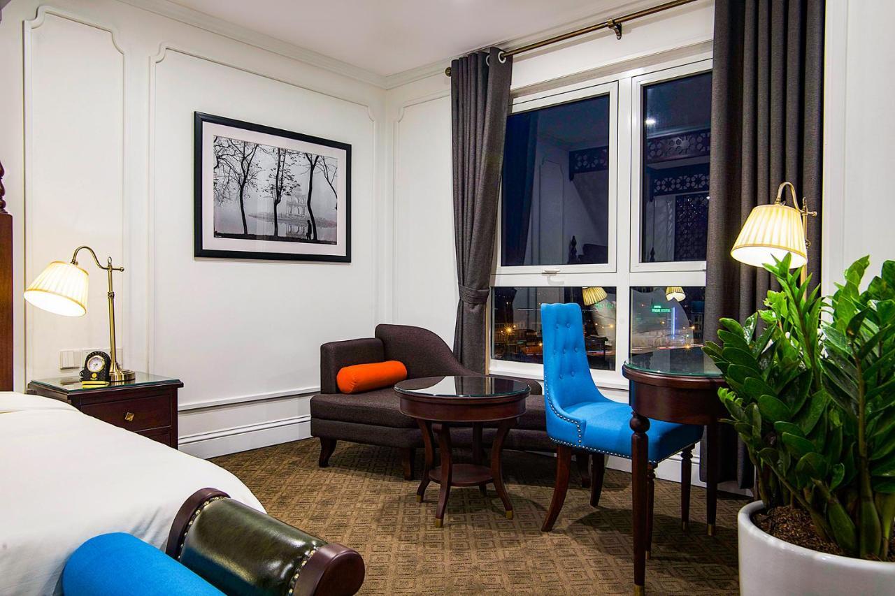 Hotel New Era & Hanoi