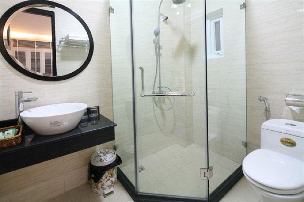 Hotel Iris Legend