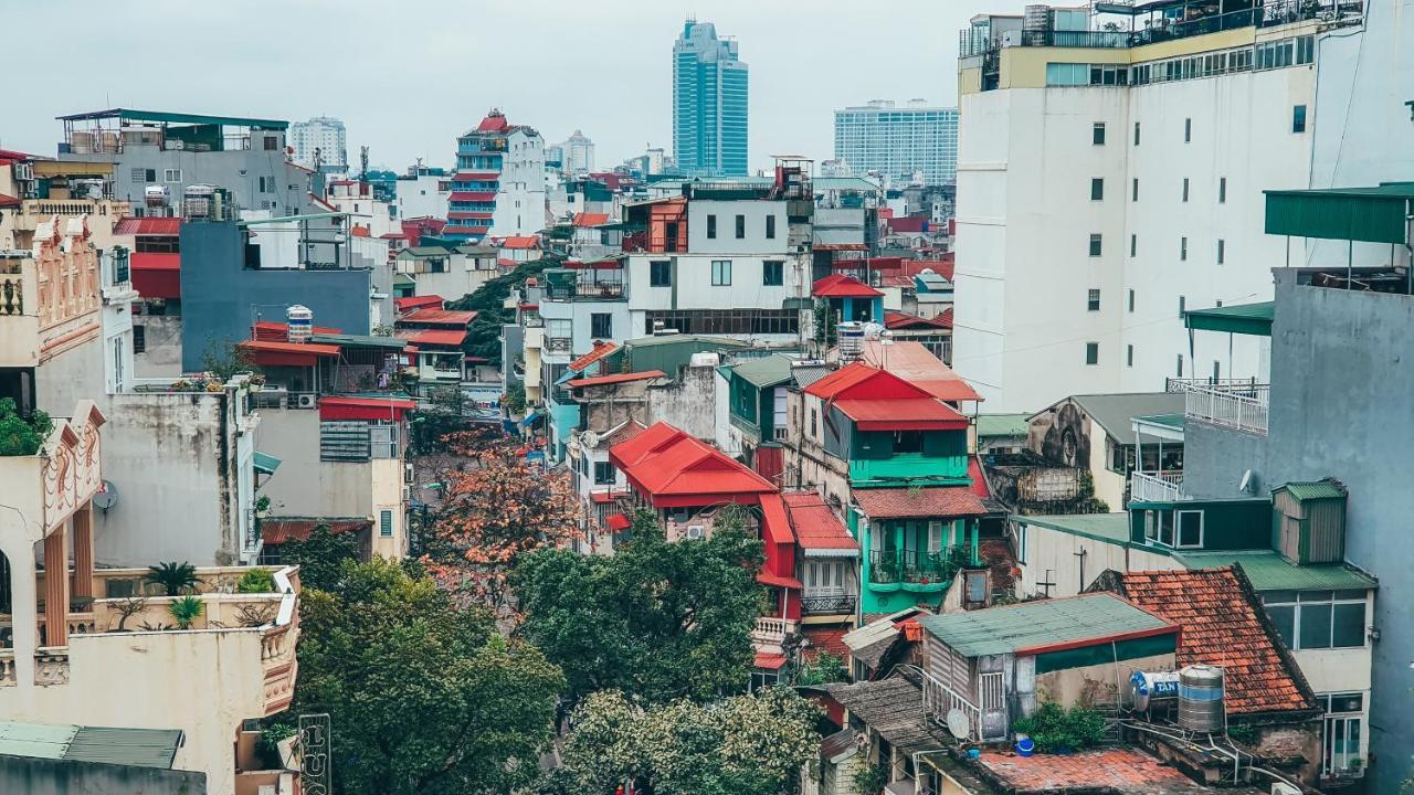 22land & Hoan Kiem