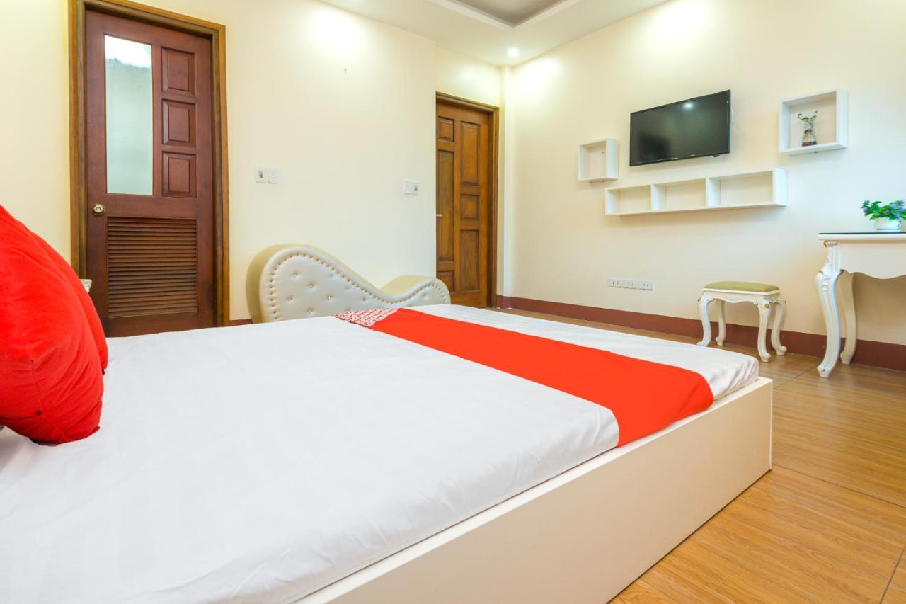 Hotel Oyo 639 Nam Khanh