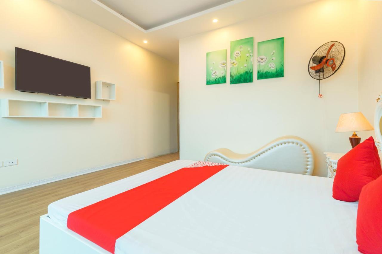 Hotel Oyo 639 Nam Khanh 2*