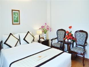 Hotel Camellia Boutique & 3*