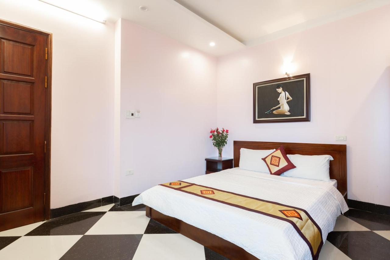 Titanic 2 Hotel Hanoi