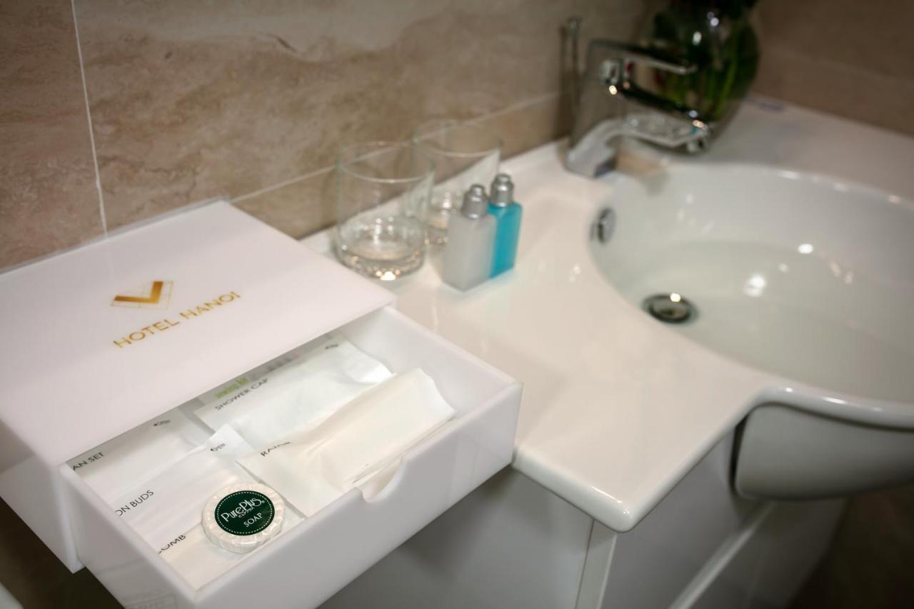 Golden Legend Palace & Travel Hotel