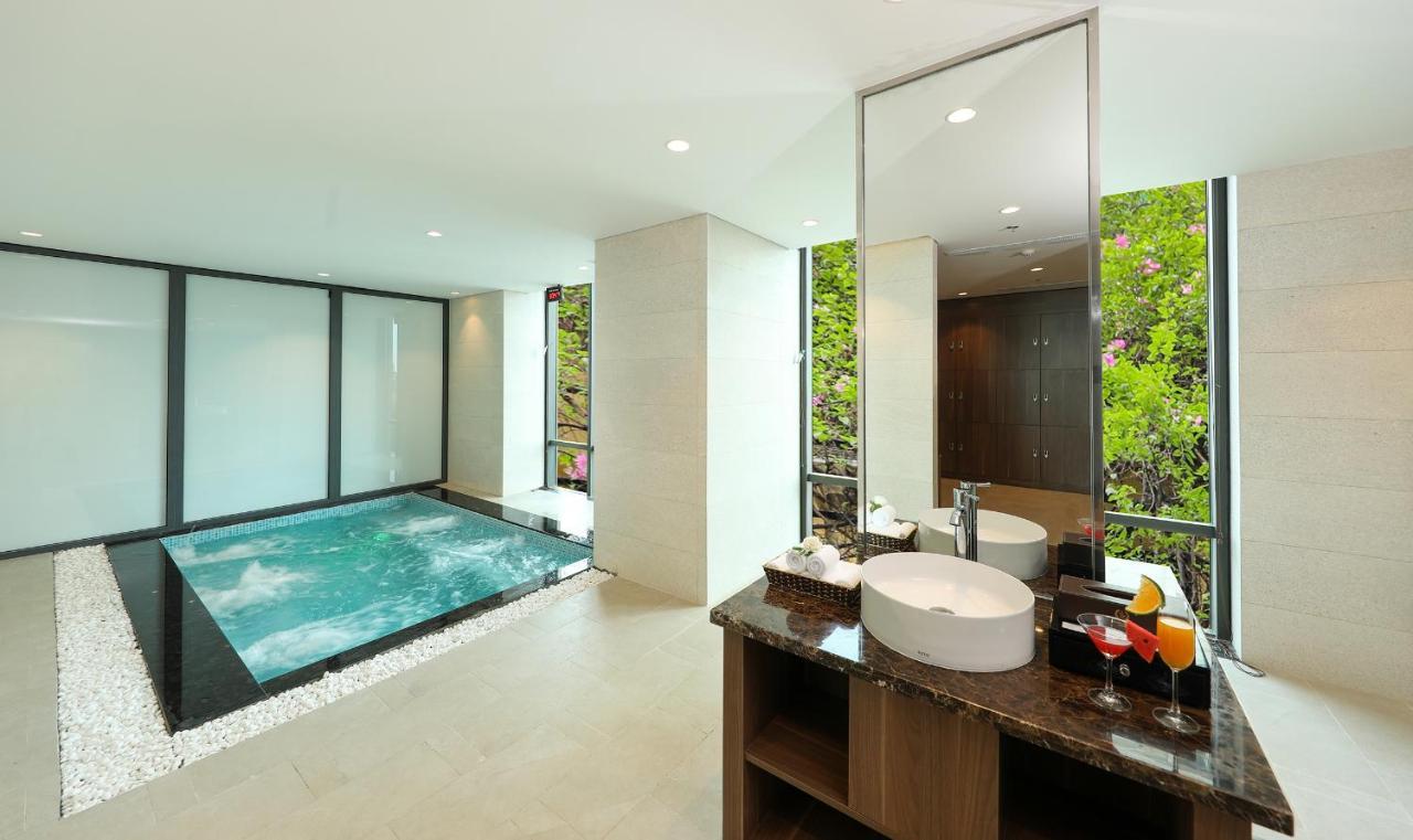 Hotel Grand Vista 5*