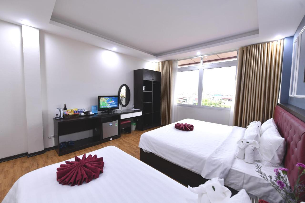 Elpis Grand Hotel 3*