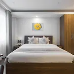 Narcissus Hotel & Apartment