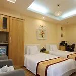 Sunny Hotel