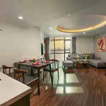 Nesta Hotel West Lake