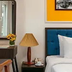 Silk Flower Hotel & Spa