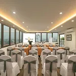 The Q Hotel