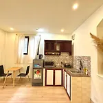 Shii Apartment