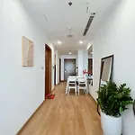 The Kabi Homestay - Apartment In Vinhomes Times City