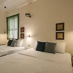 Zen Style Apartment