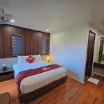 Rosy Hoang Mai Hotel