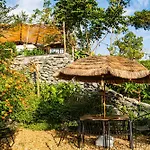 Xieng Retreat