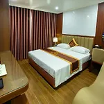 Hoa Nam Hotel Viet Hung