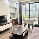 Can Ho 1 Khach 1 Ngu Tai Tay Ho