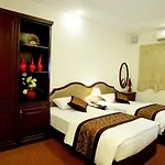 Lavish Centre Hanoi Hotel