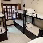 Vietnam Backpacker Hostels - Original