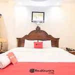 RedDoorz near Dai Hoc Ha Noi