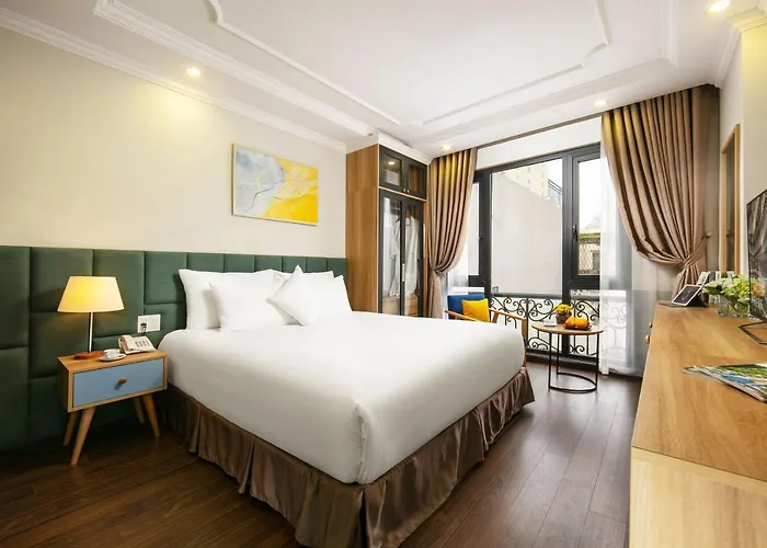 C\'Bon Hotel Do Quang