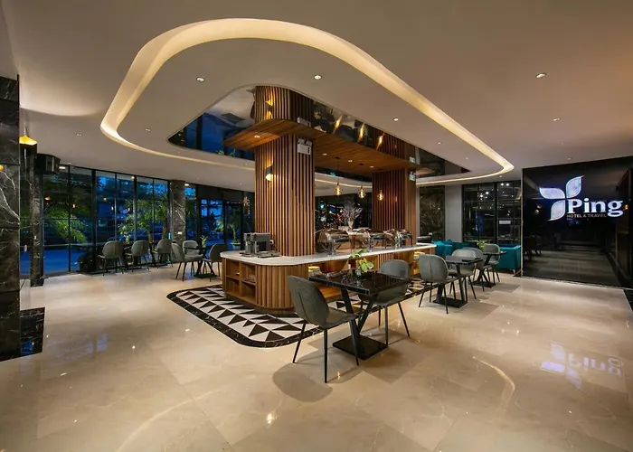 Ping Hotel