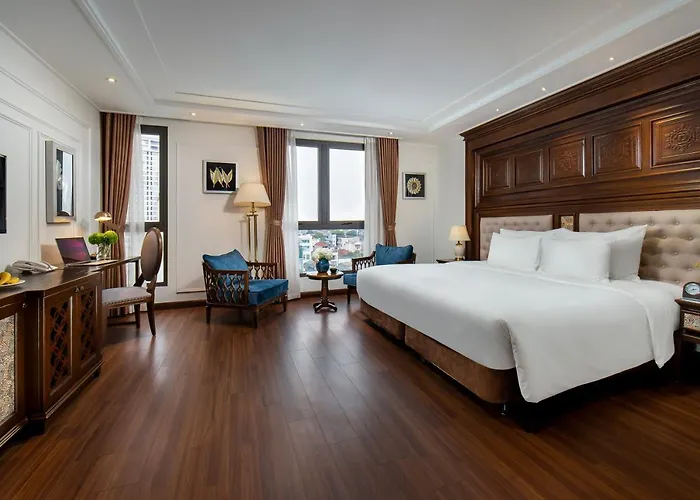 The Q Hotel