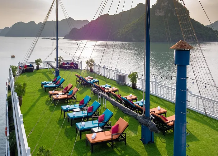 Hanoi Win Hotel & Travel
