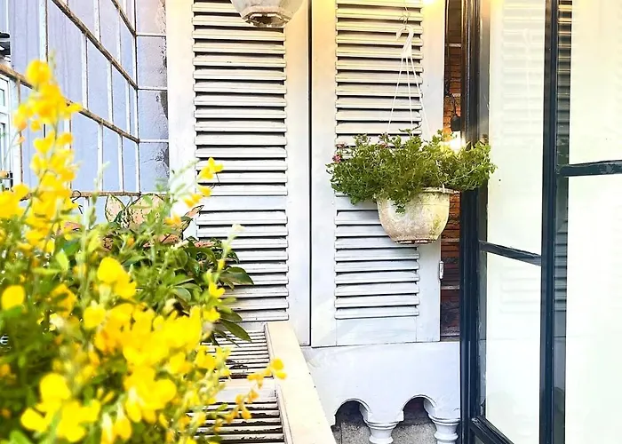 Sora Home Balcony Charmingenter
