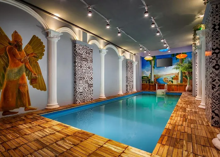Babylon Garden Hostel